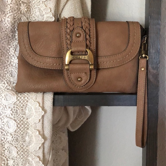Chaps wristlet purse - Picture 2 of 6